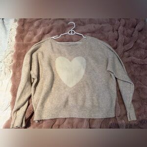 American Eagle Outfitters Beige Sweater with Heart Design